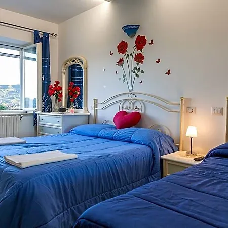 La Terrazza Di B&B 라우리노